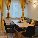 Golden Urban, до центъра и университета, бърз Wifi