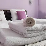 Golden Urban, до центъра и университета, бърз Wifi Burgas City